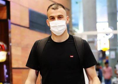 جانشین بیرانوند در پرسپولیس وارد تهران شد
