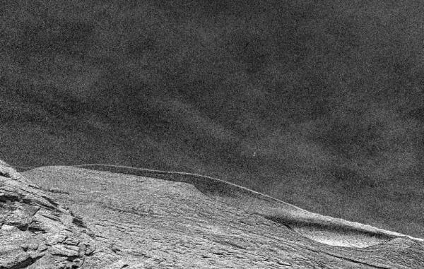مریخ نورد کنجکاوی حرکت ابرها را در جو مریخ به تصویر کشید