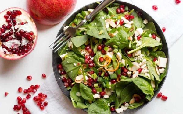 طرز تهیه سالاد اسفناج و انار چگونه است؟ طرز تهیه سالاد اسفناج و انار چگونه است؟