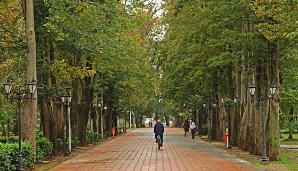 جاهای دیدنی رشت؛ جاذبه های بی نظیر شهر باران جاهای دیدنی رشت؛ جاذبه های بی نظیر شهر باران